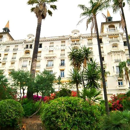 Winter Palace Menton Buitenkant foto