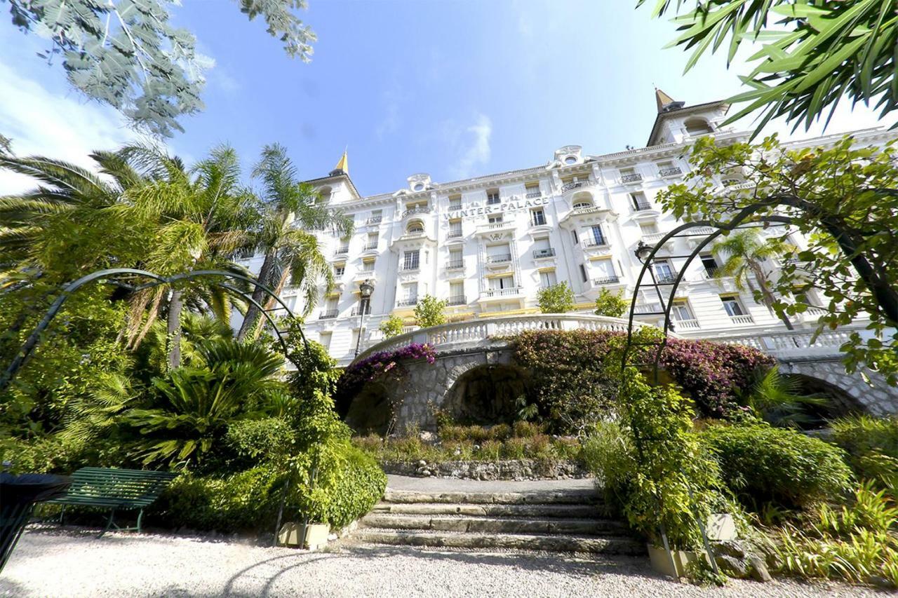 Winter Palace Menton Buitenkant foto